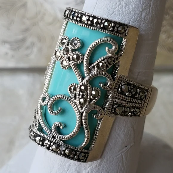Statement ring! - Picture 2 of 5